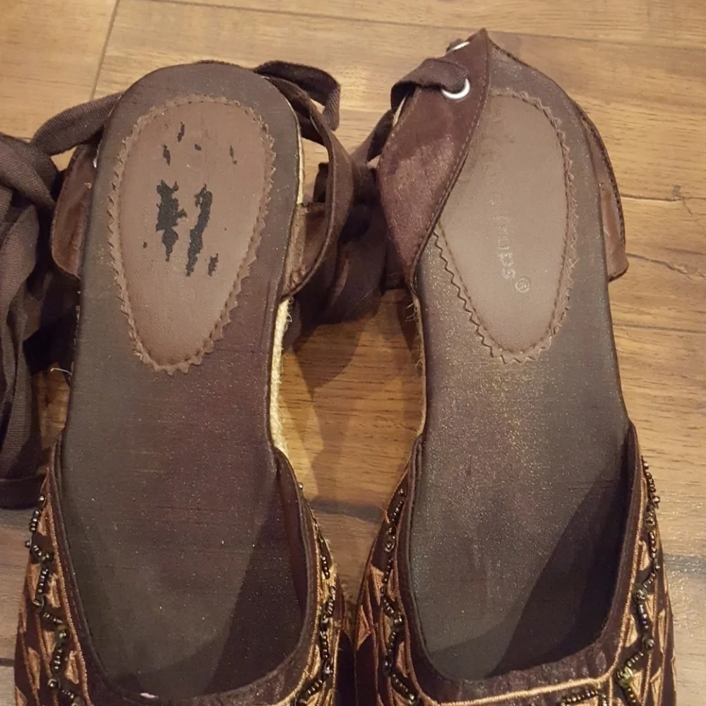 Y2K Beartraps Brown Beaded Satin Ankle‎ Straps Macrame Wedges